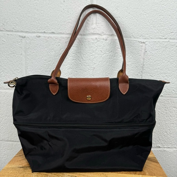 Longchamp Le Pliage Expandable Tote Black - Picture 3 of 16